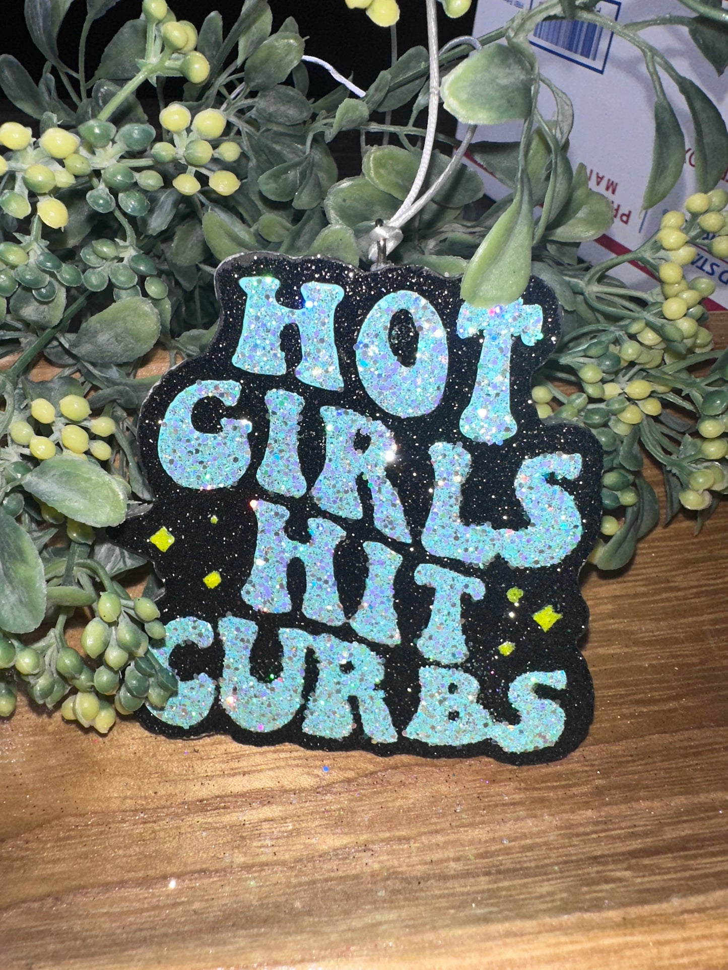 Car Freshie - Hot Girls - Scent is Dark Kiss