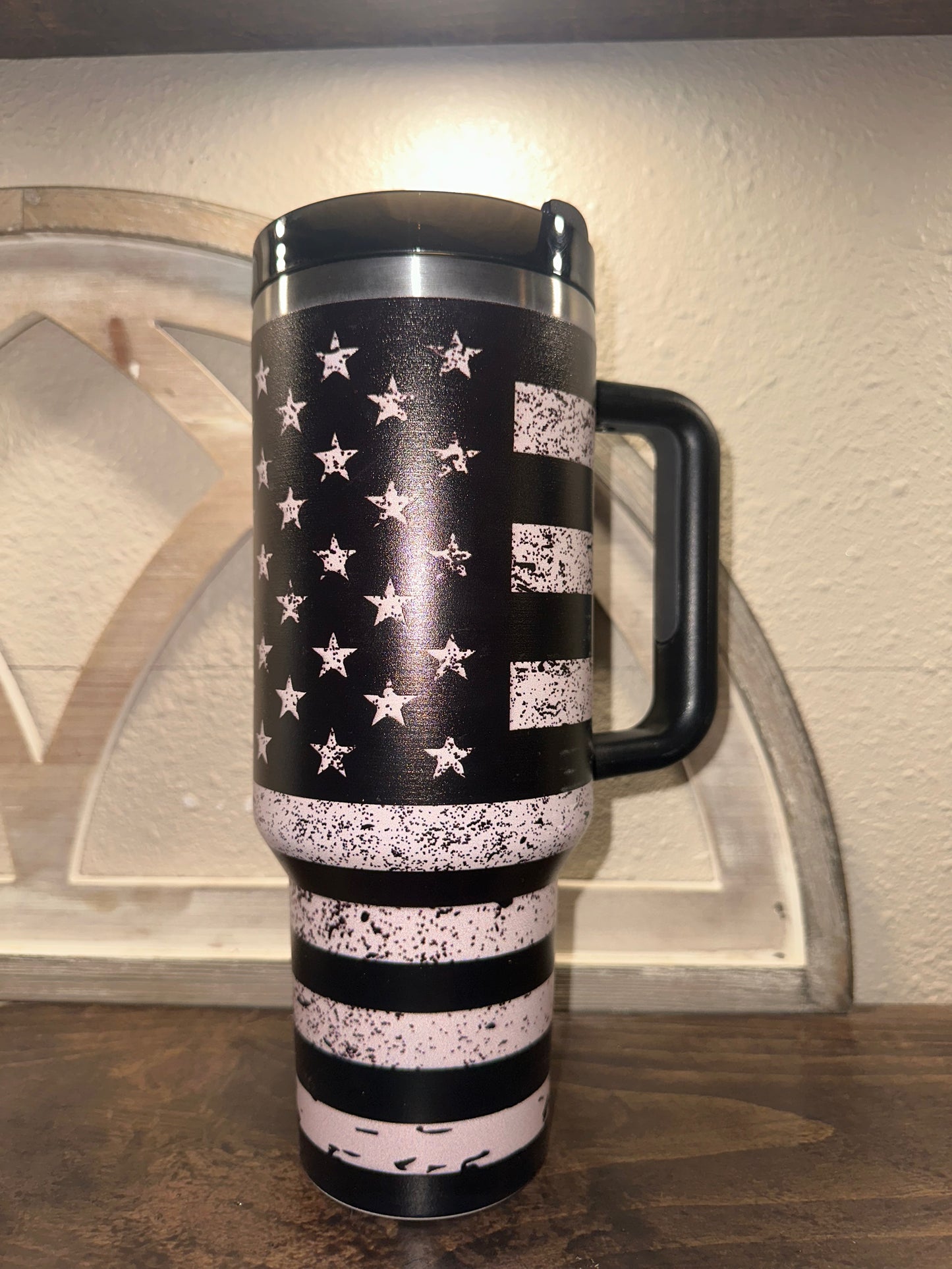 40oz Black/White Flag