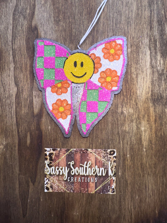 Smiley Bow  - Car Freshie - Scent is Dark Kiss