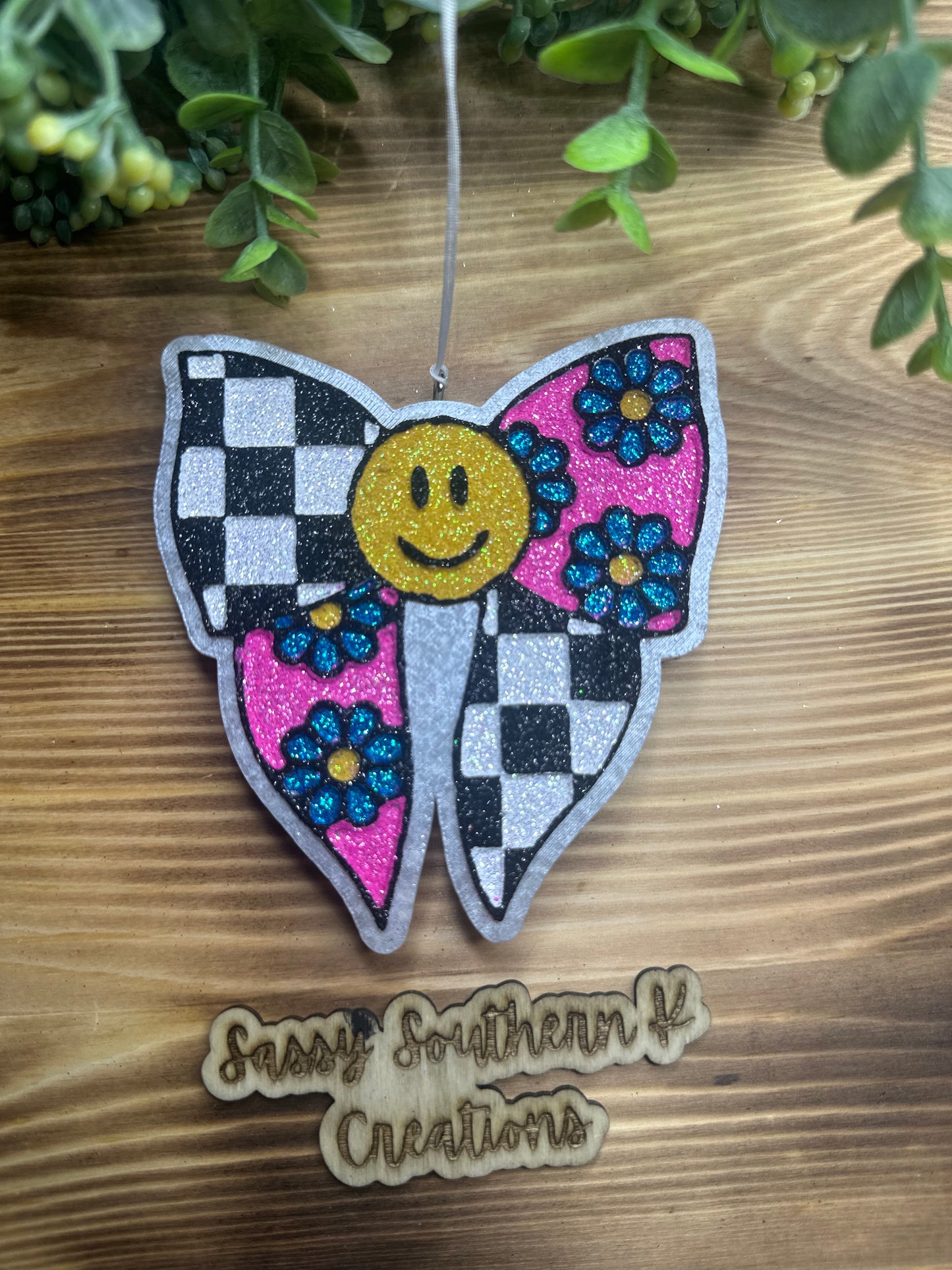 Car Freshie - Smiley Bow- Scent is Bad Bitch